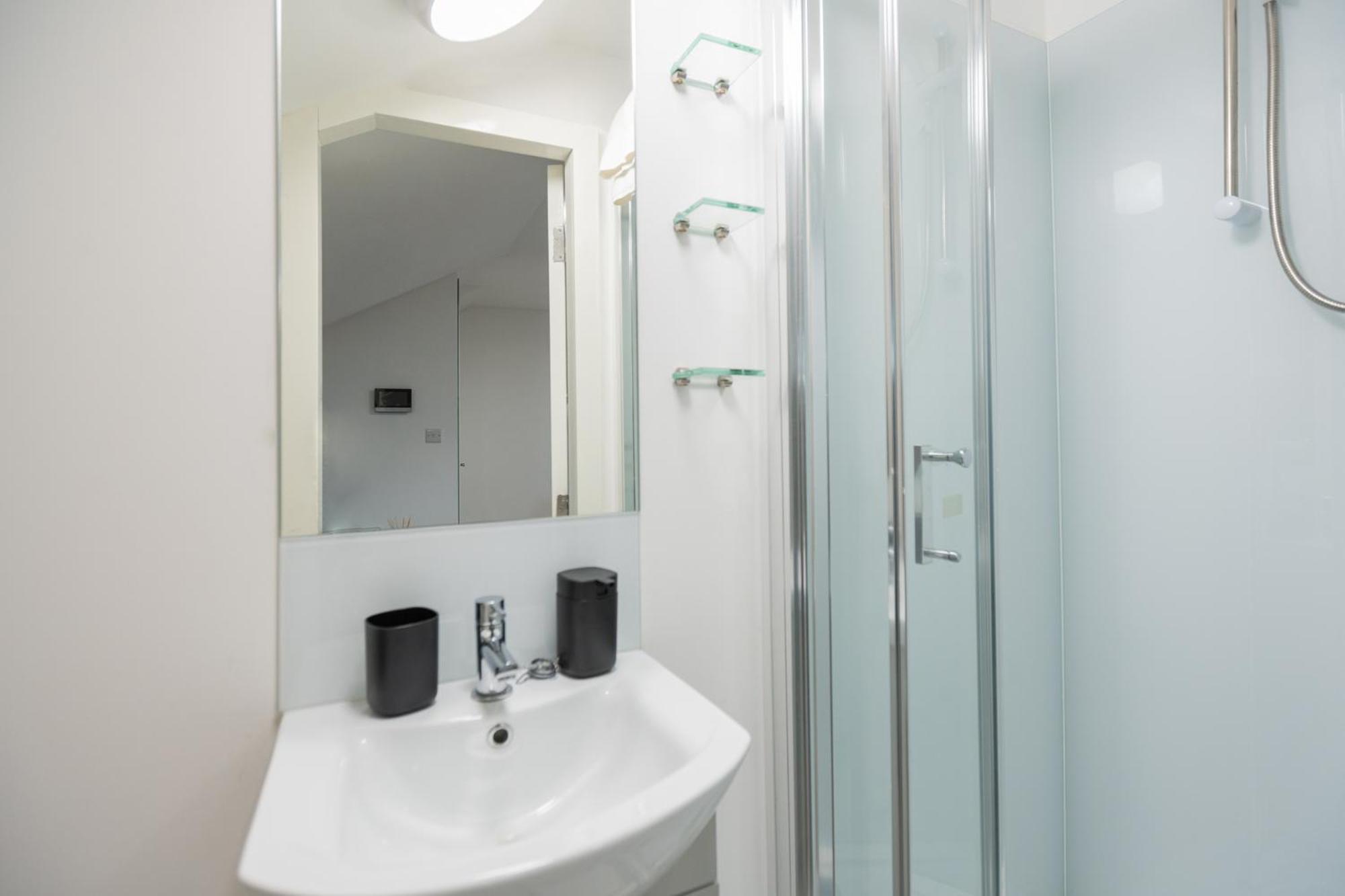 Spacious And Modern Studio In London G Londres Exterior foto